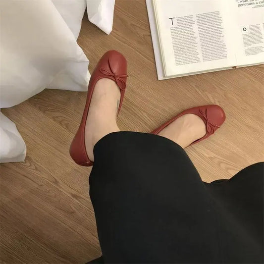Tailored and Comfortable Orthopedic Flats