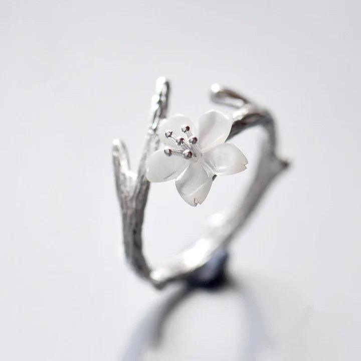 Stunning Ring for Daily Wear
