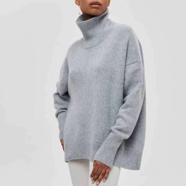 JO | Turtleneck sweater