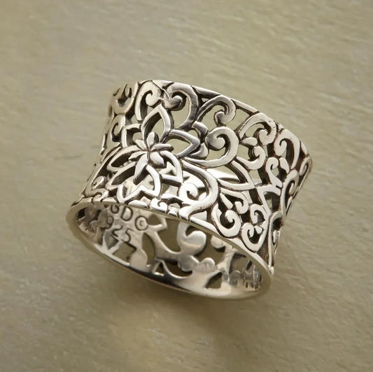 Stunning Ring for Daily Wear