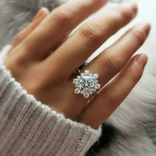 Stunning Silver Ring for Daily Wear
