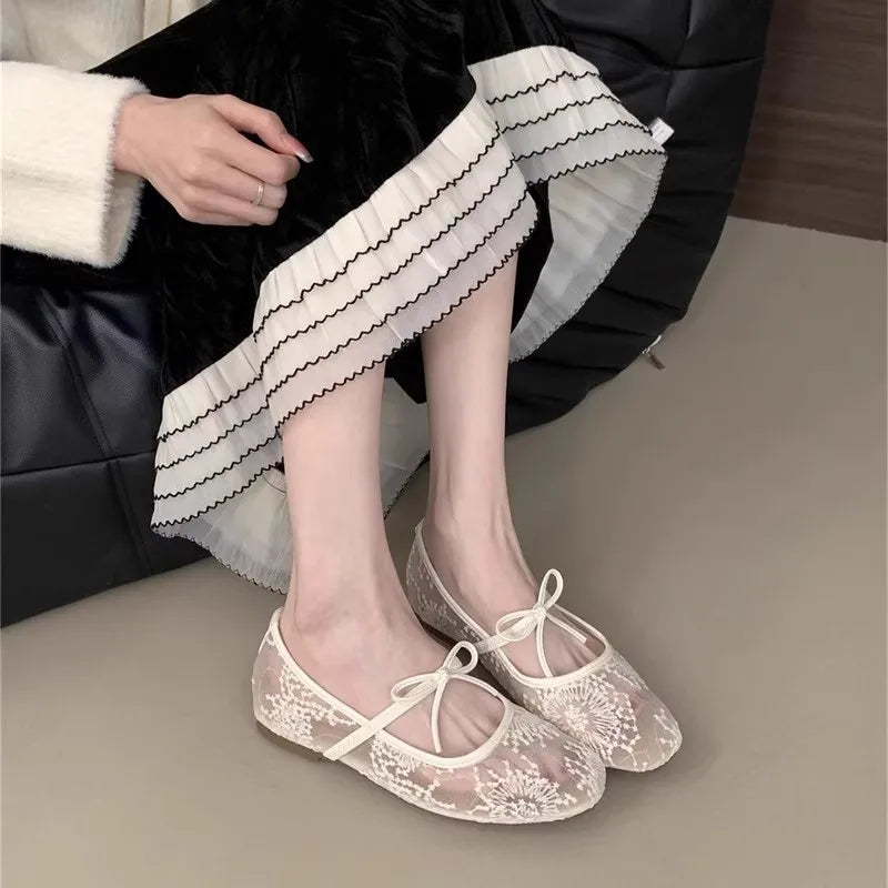 Tailored and Comfortable Orthopedic Flats