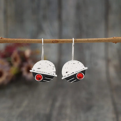 Beautiful Silver Earring with Unique Style