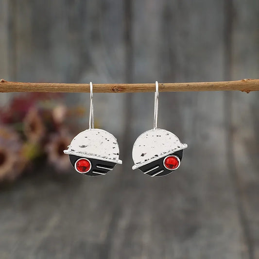 Beautiful Silver Earring with Unique Style