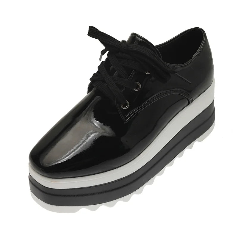 Versatile and Supportive Orthopedic Sneakers