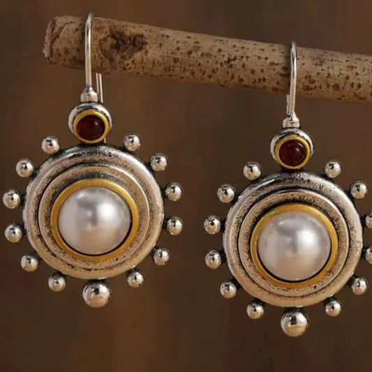Romantic Silver Earring for Special Moments