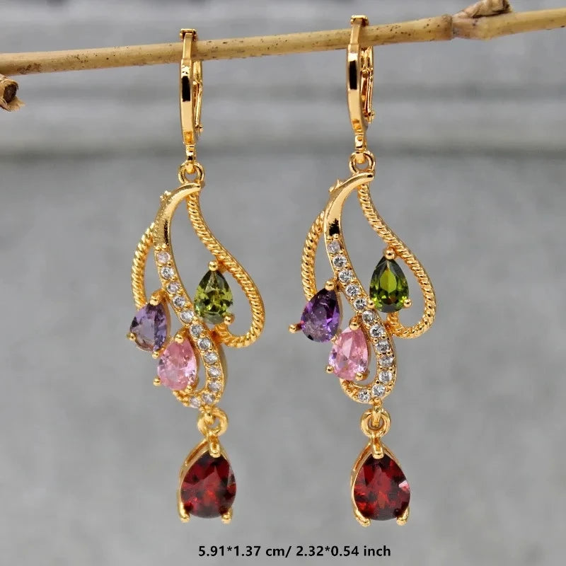 Elegant Gold Earring for Every Occasion