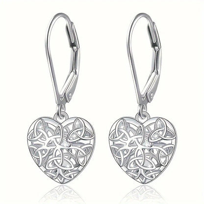 Charming Silver Earring for Any Occasion
