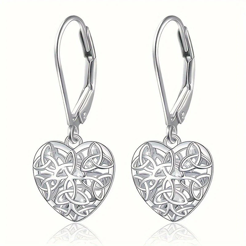 Charming Silver Earring for Any Occasion