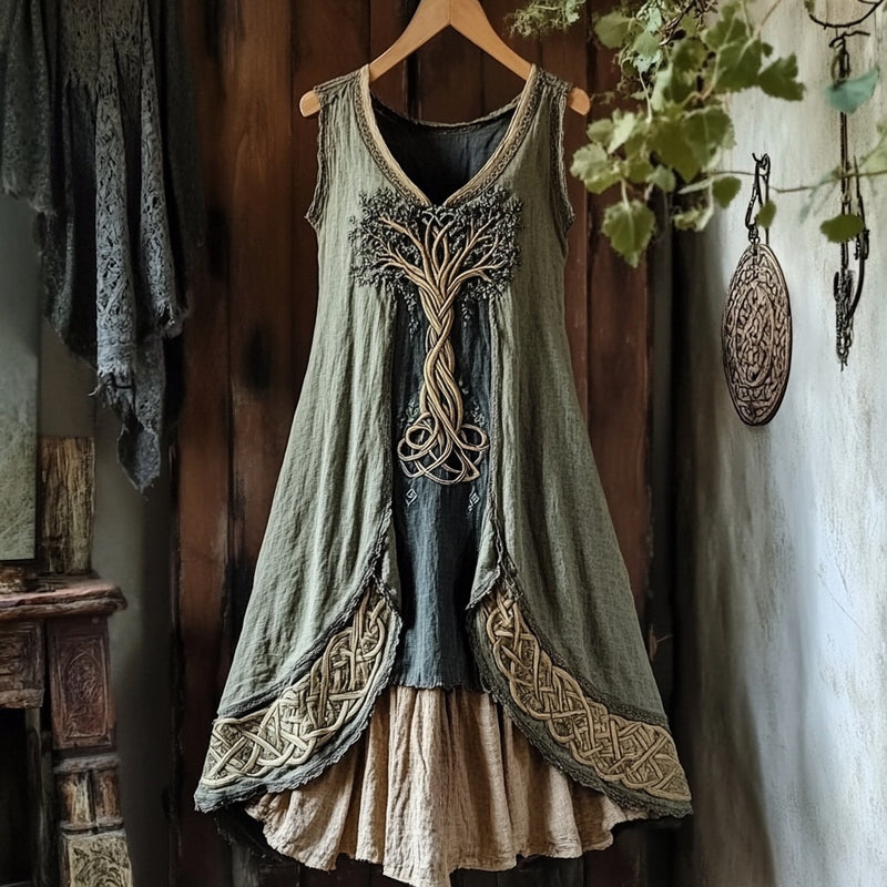 Timeless Vintage Style Dress