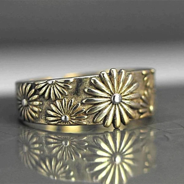 Beautiful Gold Ring with Unique Style