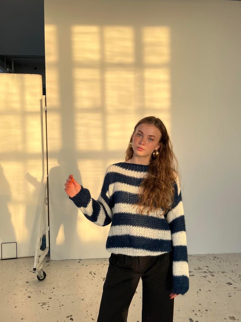 Timeless Vintage Style Sweater
