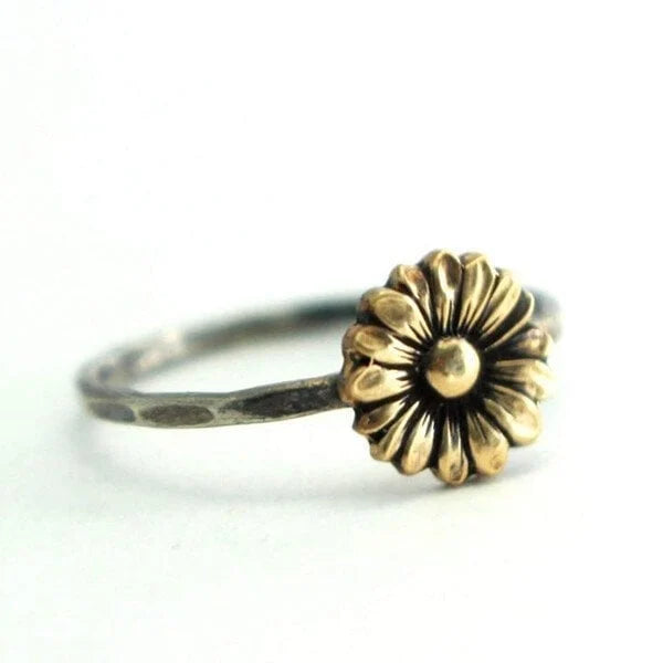 Romantic Gold Ring for Special Moments