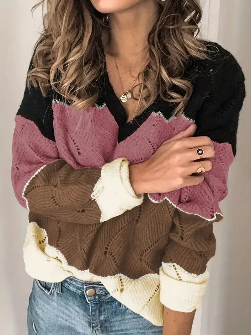 JO | Sweater with V-neck