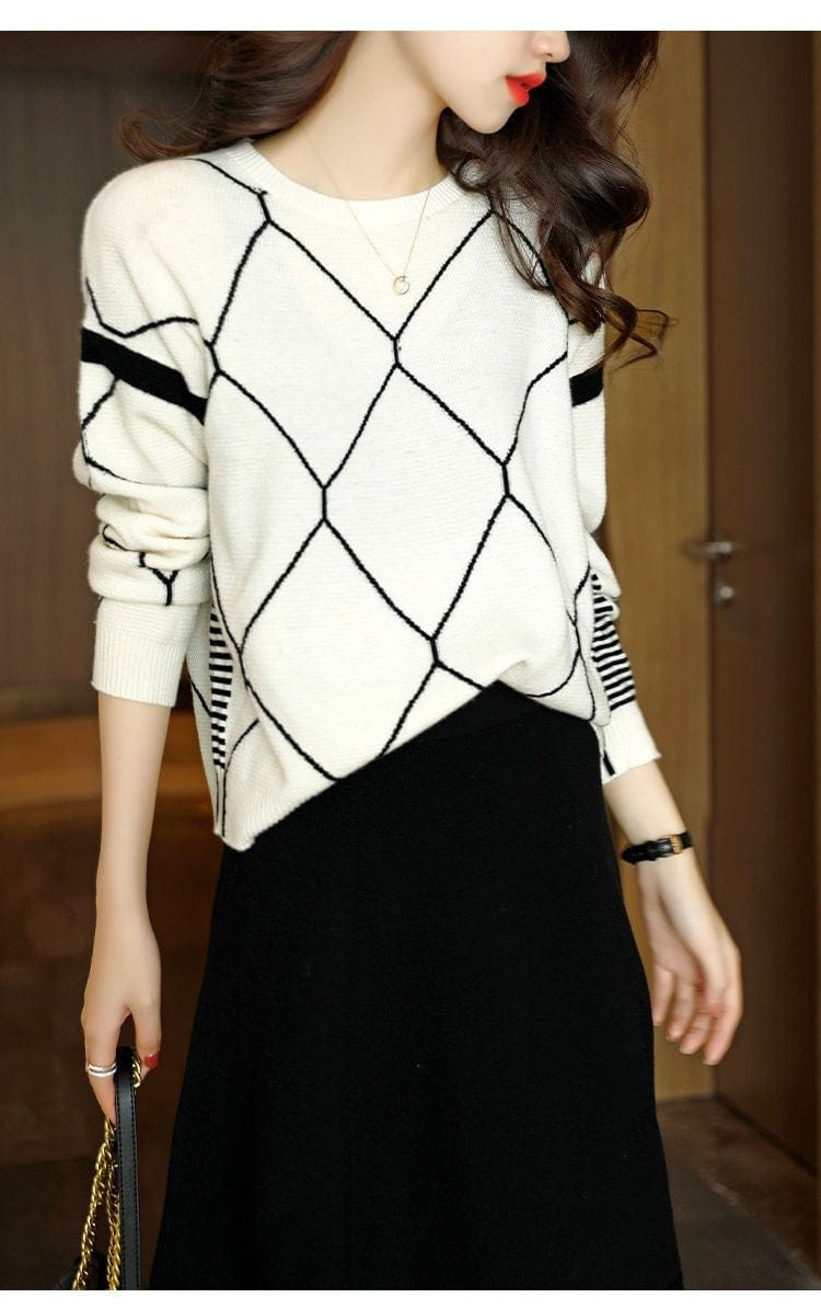 JO | Sweater with contrasting check pattern 2024