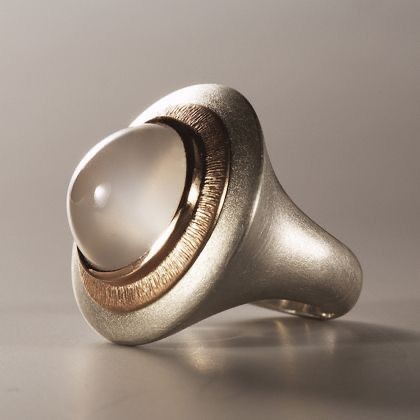 Elegant Silver Ring for Every Occasion