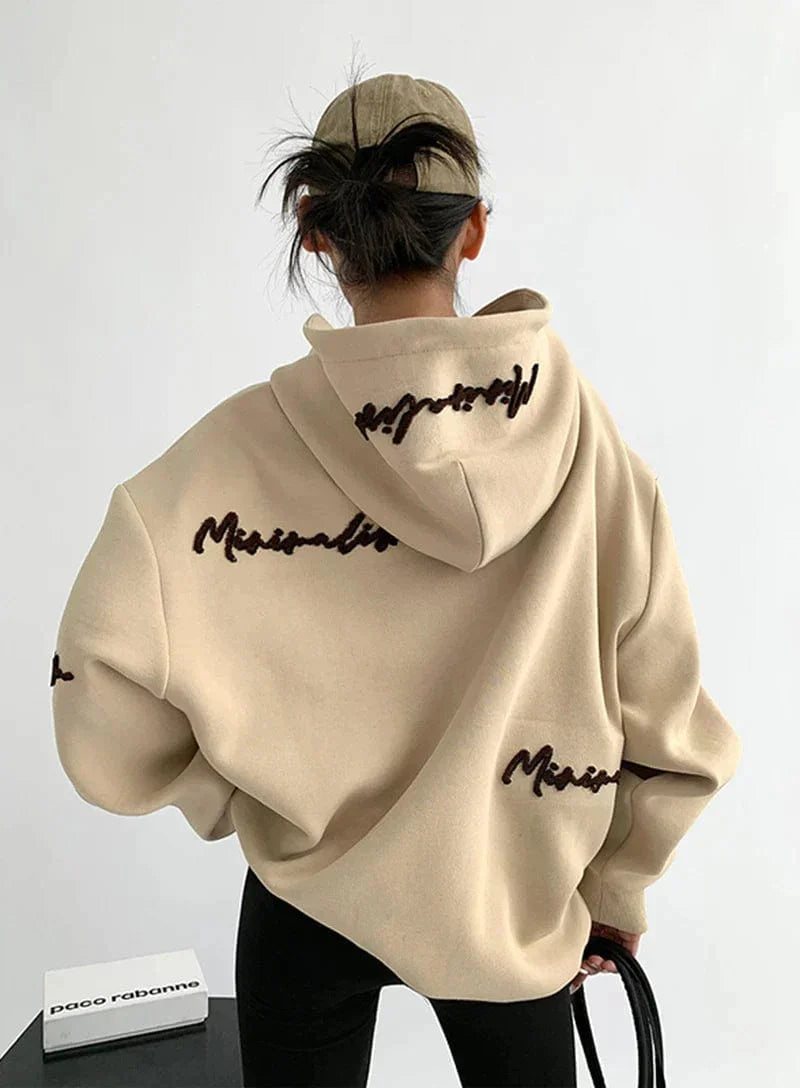 JO | Oversized hoodies