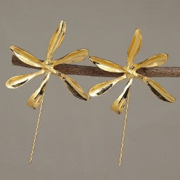 Charming Gold Earring for Any Occasion