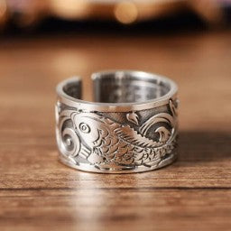 Romantic Silver Ring for Special Moments