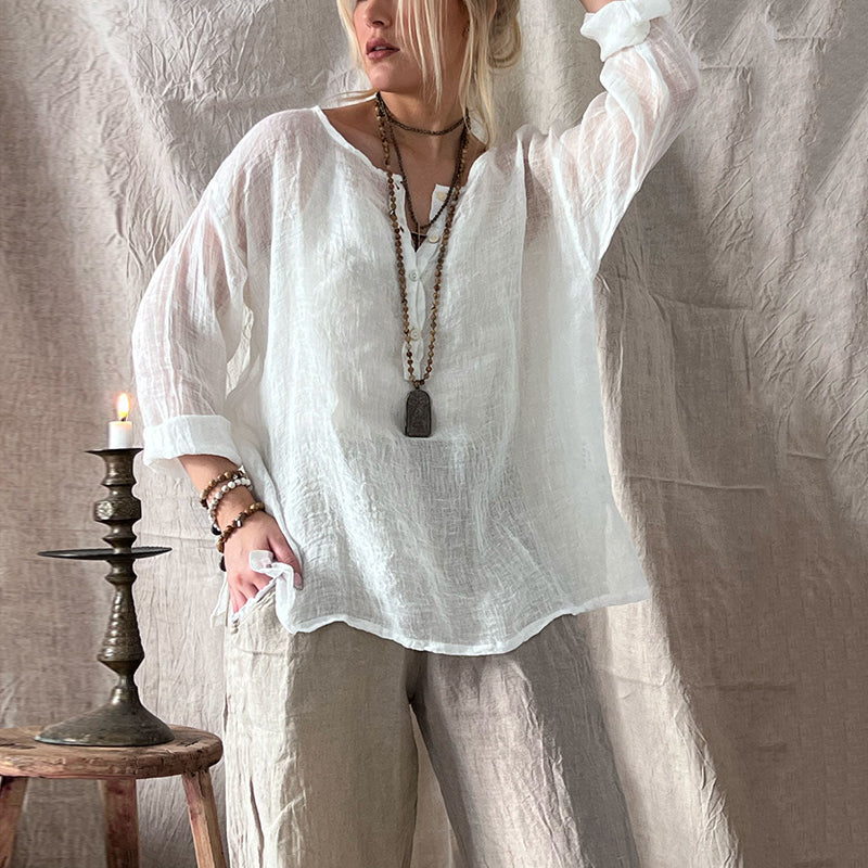 Timeless Vintage Style Blouse