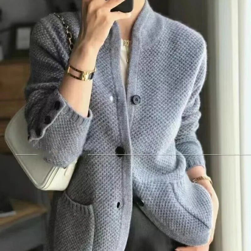 JO | Chic and versatile general sweater