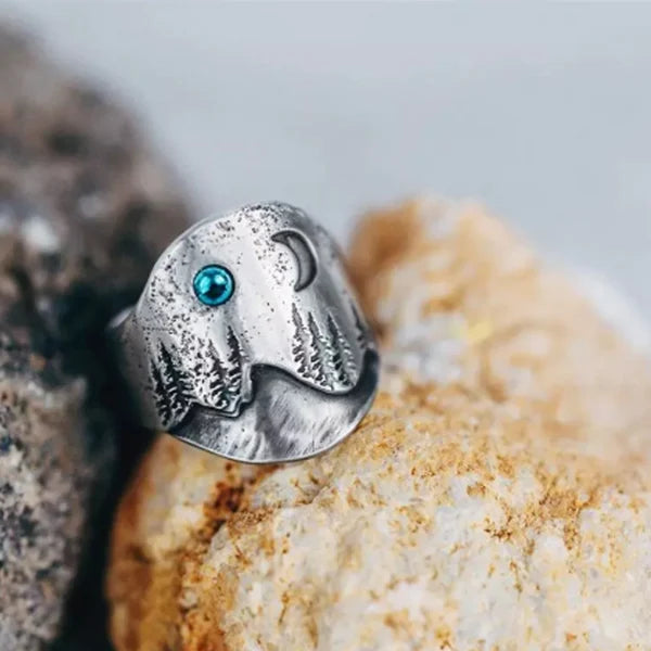 Classic Ring with Timeless Appeal