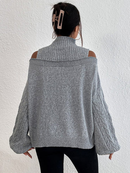 JO | MW Gray sweater with open shoulders