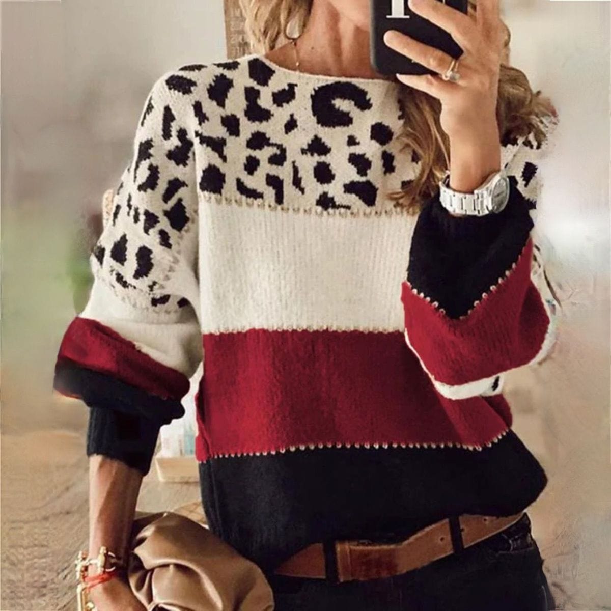 JO | Elegant sweater with leopard print