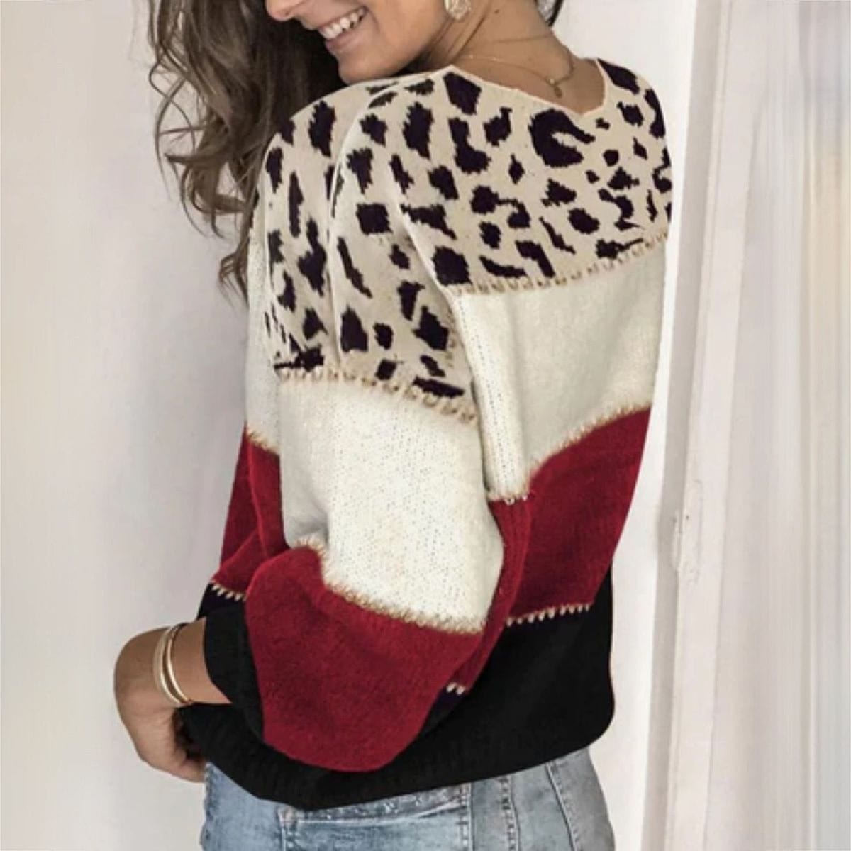 JO | Elegant sweater with leopard print