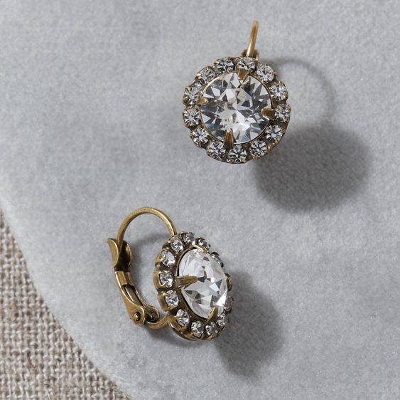 Stunning Earring for Daily Wear