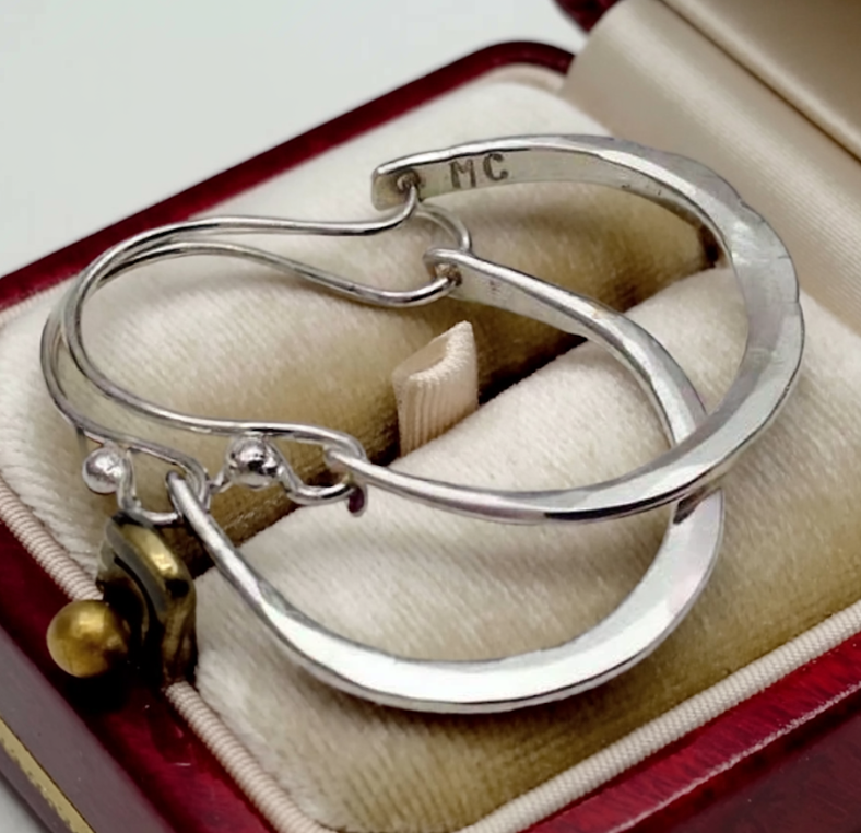 Romantic Silver Earring for Special Moments