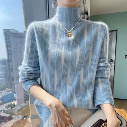 JO | Sweater with half-high neckline
