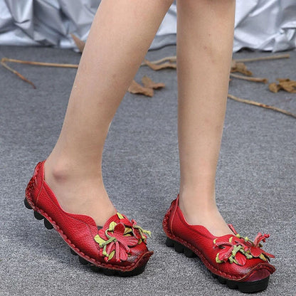 KS | Glamorous casual shoes with floral detail
