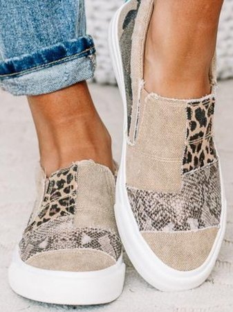 JO | Minimalist and supportive orthopaedic shoes