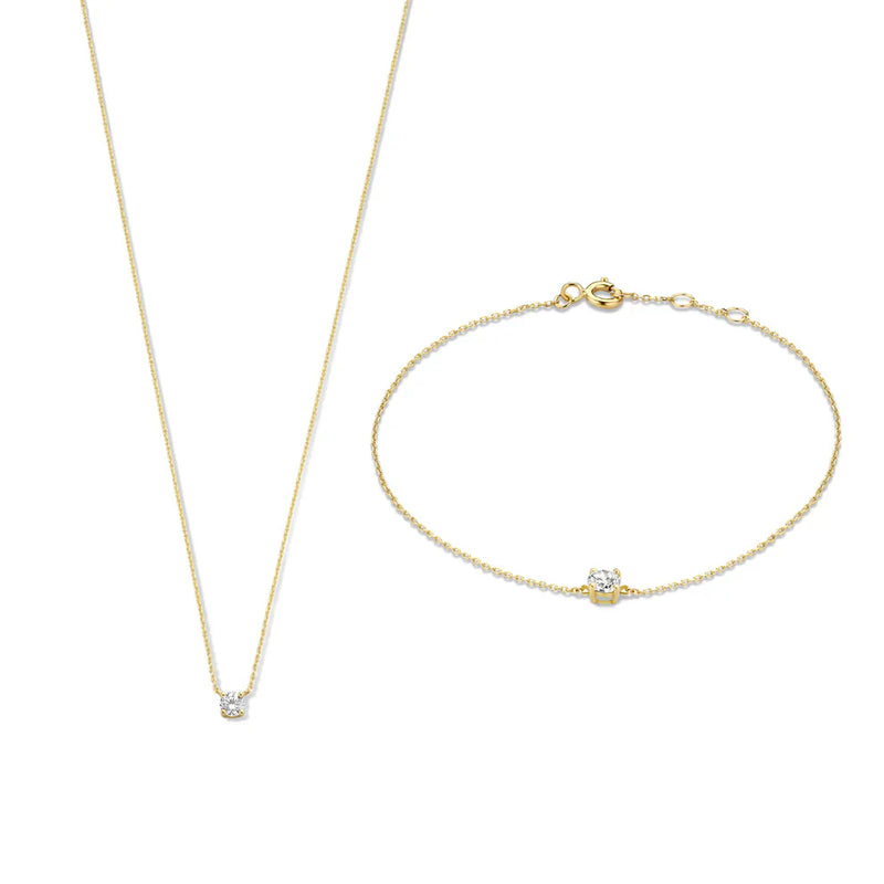 Elegant Gold Set for Every Occasion