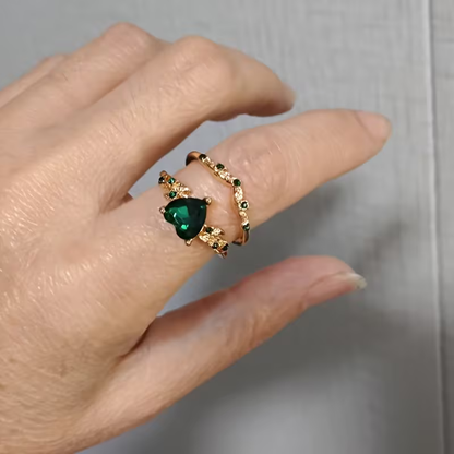 Beautiful Set with Unique Style