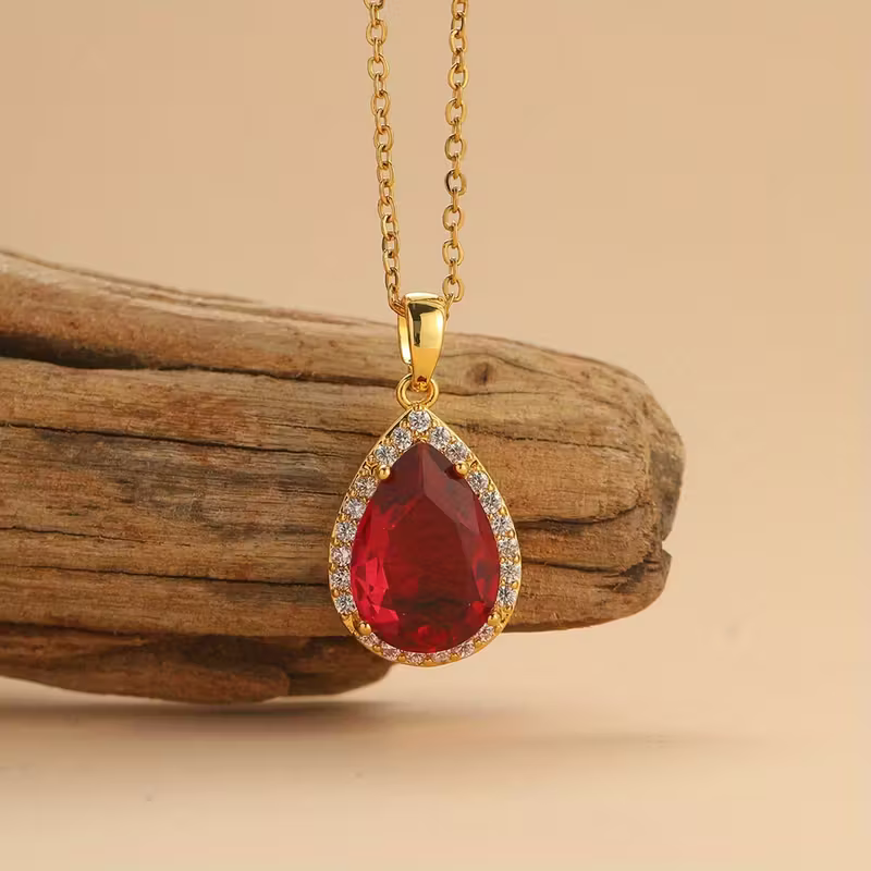 Classic Necklace with Timeless Appeal