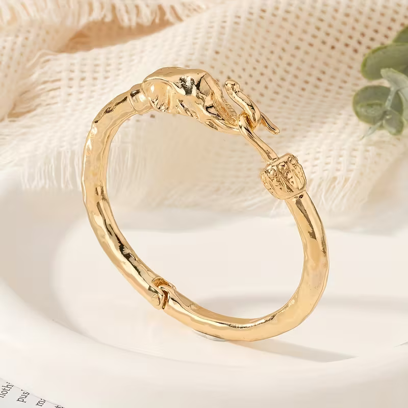 Stunning Bracelet for Daily Wear