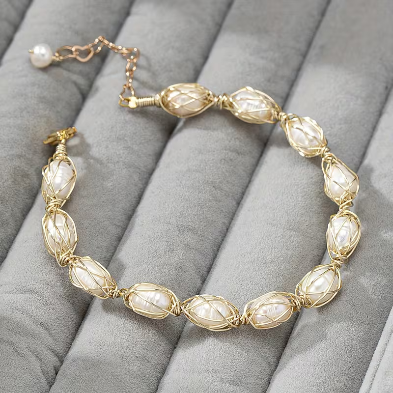 Charming Pearl Piece for Any Occasion