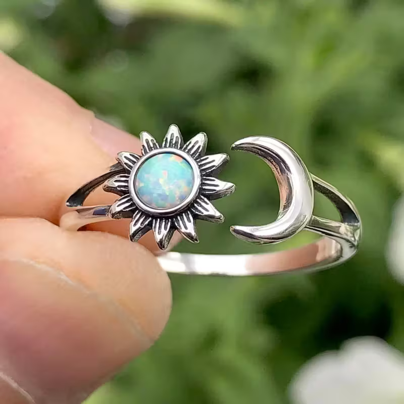 Beautiful Ring with Unique Style