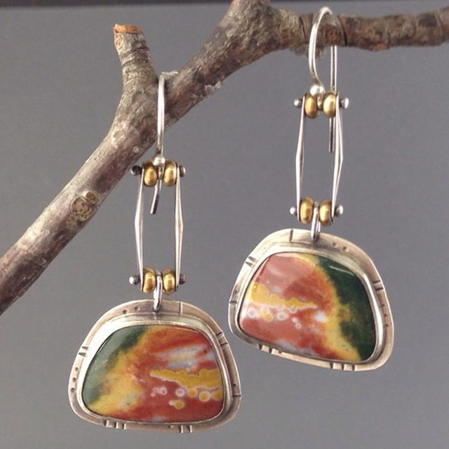 Stunning Earring for Daily Wear
