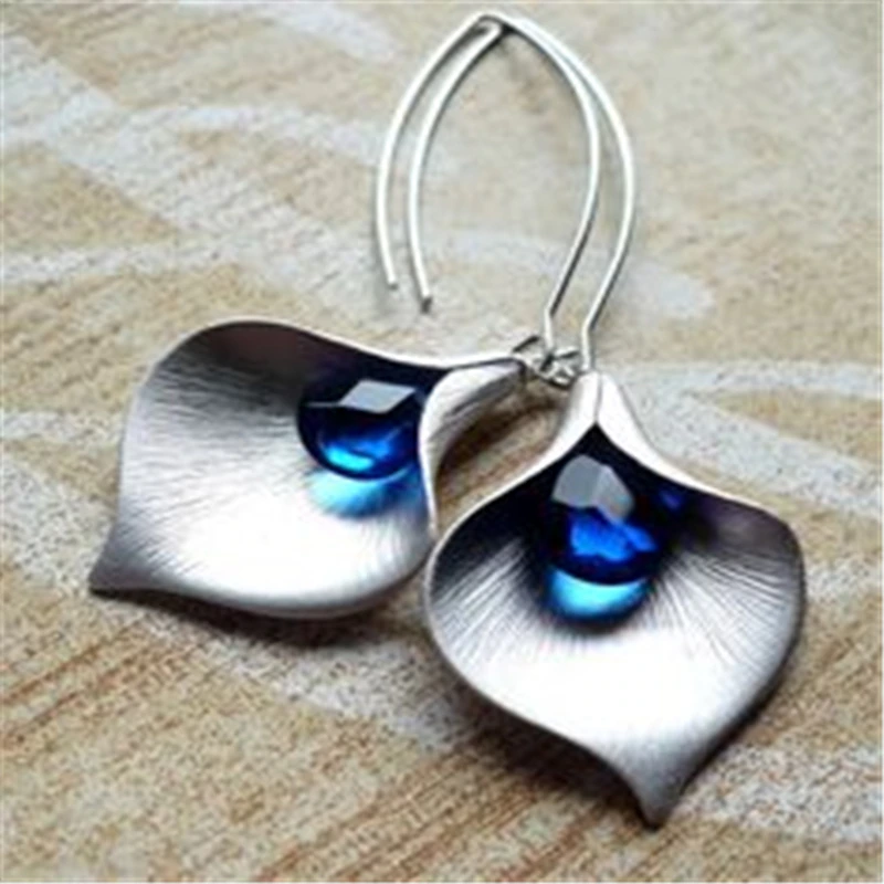 Stunning Silver Earring for Daily Wear