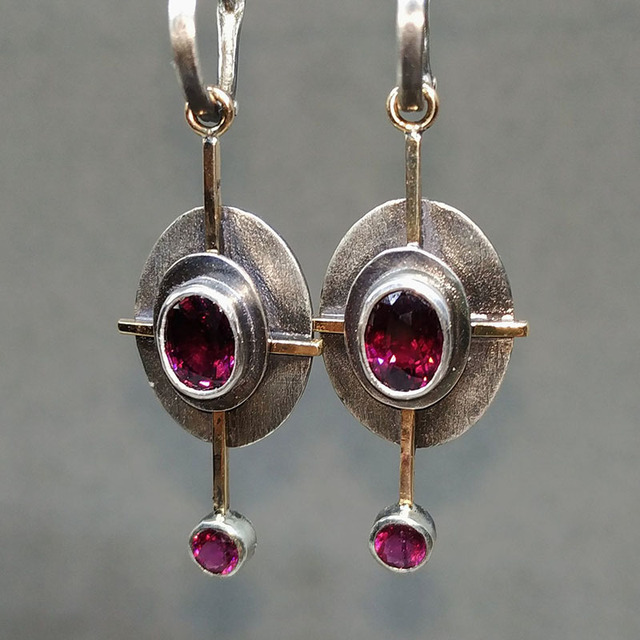 Beautiful Silver Earring with Unique Style