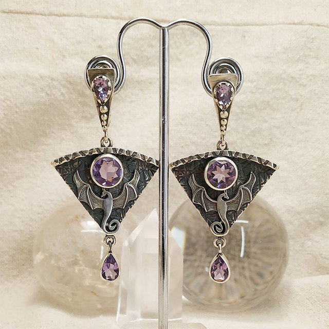 Romantic Silver Earring for Special Moments