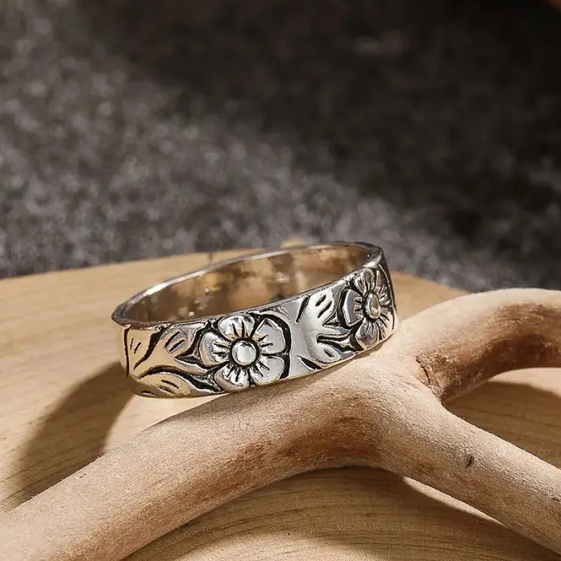 Beautiful Ring with Unique Style