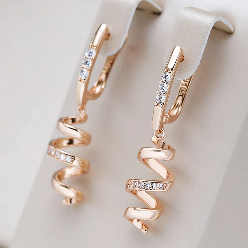 Vintage Handmade Gold Earring