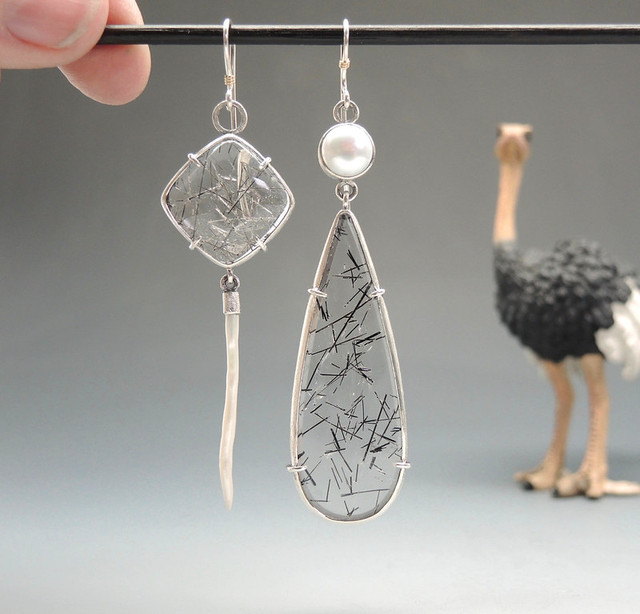 Elegant Silver Earring for Every Occasion