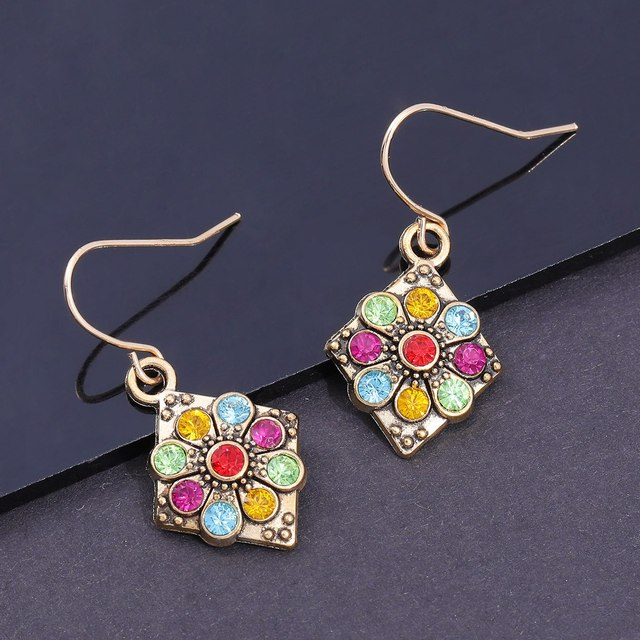 Vintage Handmade Earring