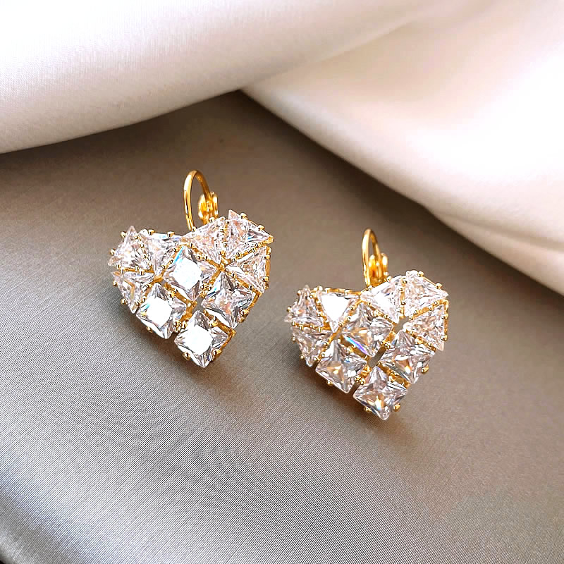 Classic Earring with Timeless Appeal