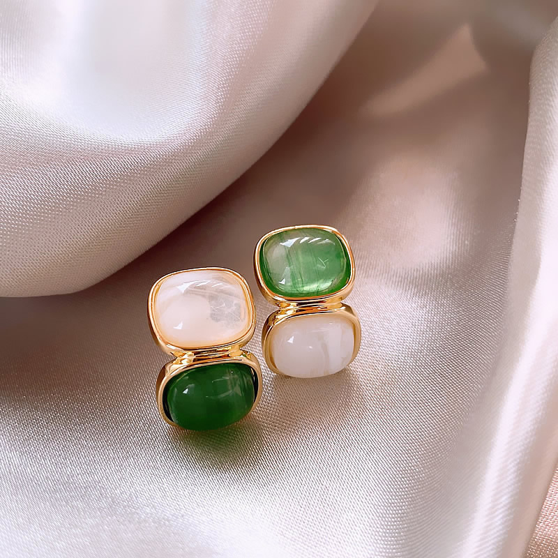 Vintage Handmade Gold Earring